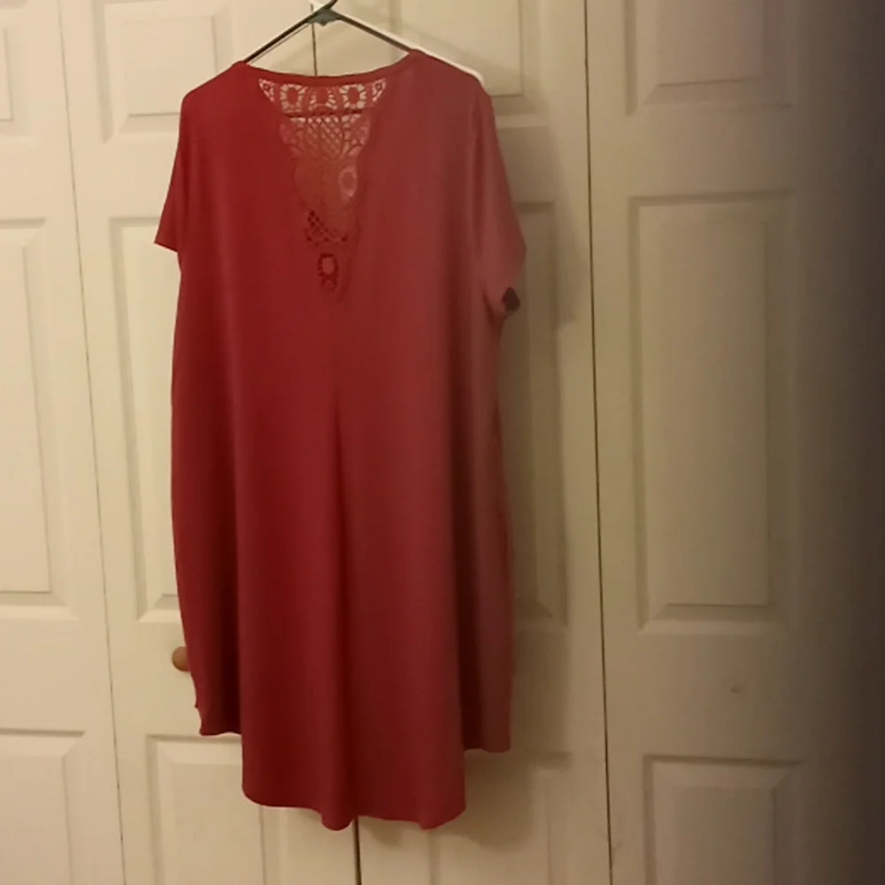 Dress - Picture 3 of 4